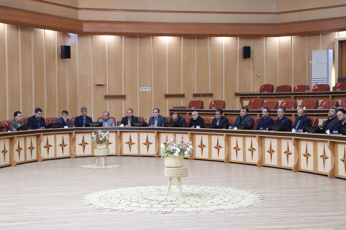 با حضور رئیس جمهور؛  جلسه شورای اداری گیلان برگزار شد